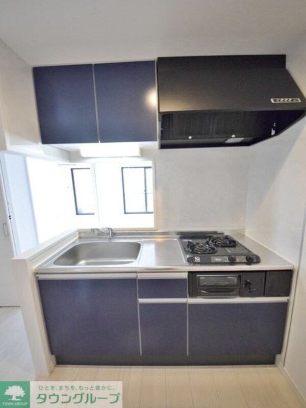 キッチン(3口グリル付システムキッチン)