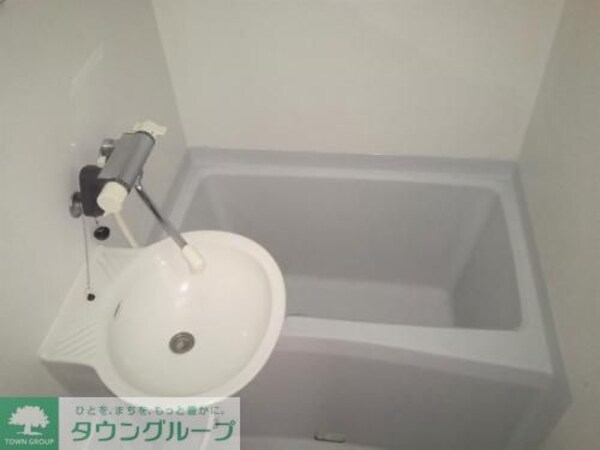 洗面(バス／シャワールーム等)