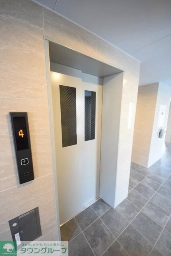 共有部分(エレベーター1基ついてます)