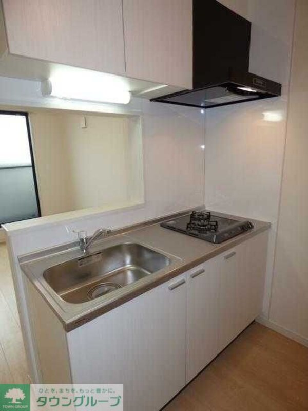 キッチン(２口ガスコンロ設置済み)