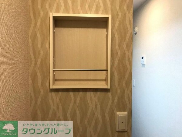 その他(お写真を飾ったり・鍵や香水置場としても利用できます)