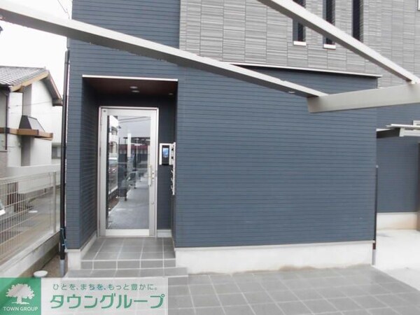 エントランス(エントランス)