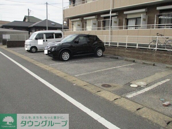 駐車場(お問合せはタウンハウジングまで！※現地待合わせ相談可能)