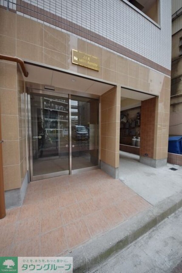 エントランス(お問合せはタウンハウジングまで！※現地待合わせ相談可能)