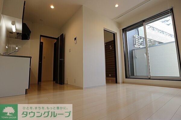 物件内観写真2　(現地待ち合わせ歓迎♪お問合せはタウンハウジング蘇我店まで！)