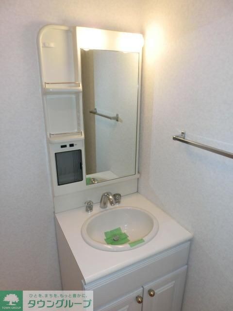 物件内観写真14　(独立洗面台)