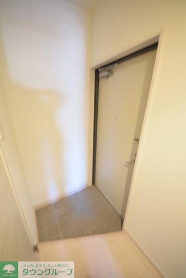 玄関(お問合せは【タウンハウジング】まで！※現地待合わせ相談可！)