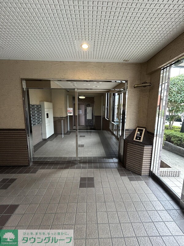 ロビー(バルコニー)