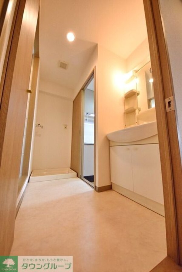 洗面(広々とした洗面所)