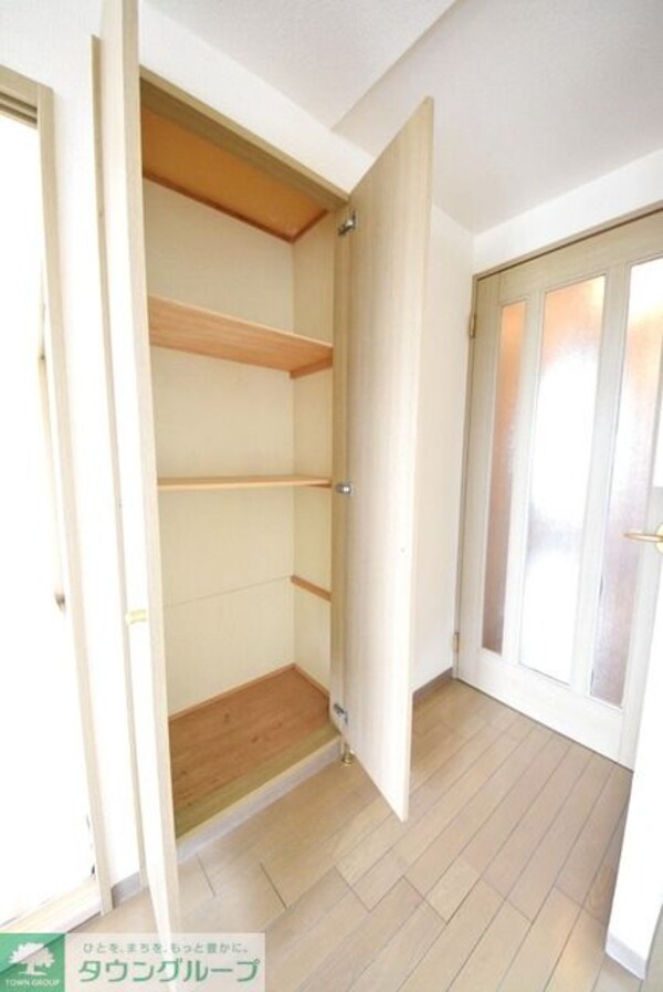 収納(細かな収納がとても重宝します)