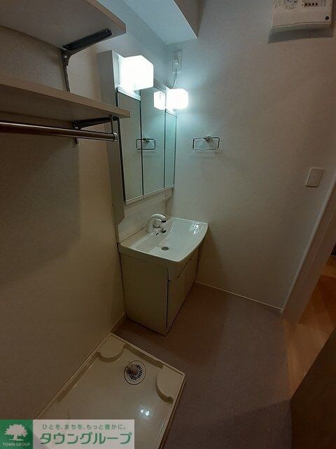 物件内観写真7　(洗面)