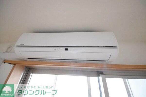 設備(エアコン1基完備です)