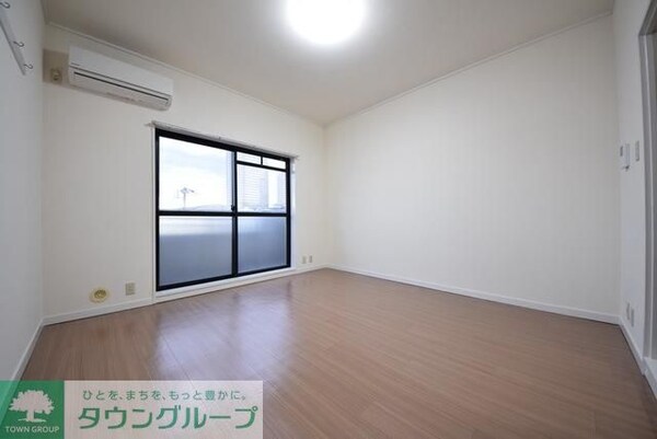 リビング・居室(現地待ち合わせ歓迎♪お問合せはタウンハウジング千葉店まで！)