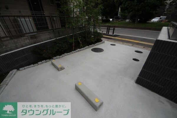 駐車場(駐車場)