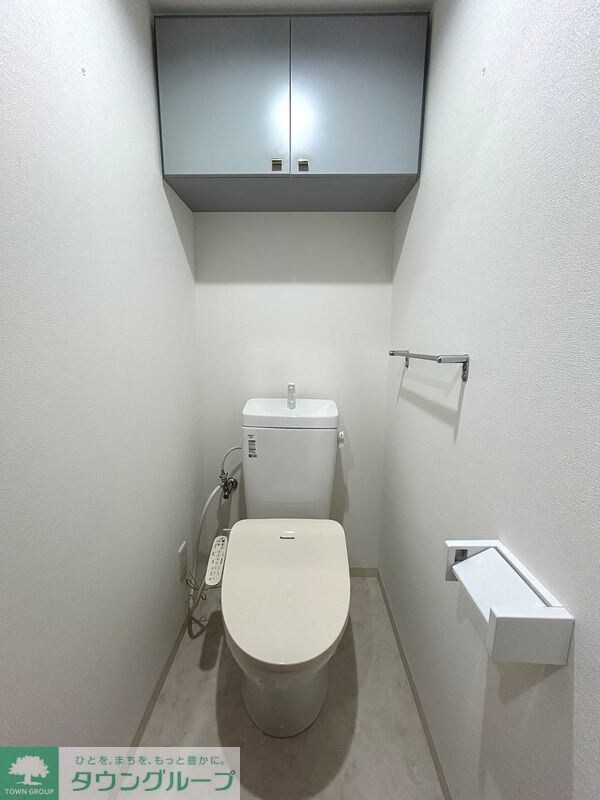 トイレ(ウォシュレット完備)