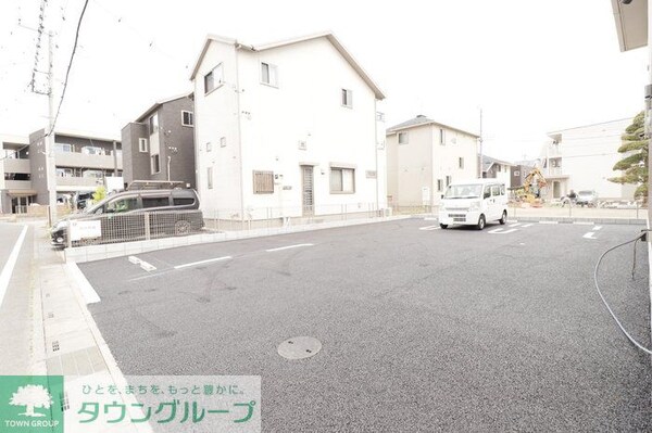 駐車場(駐車場)