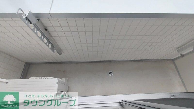 物件内観写真13　(駐車場)