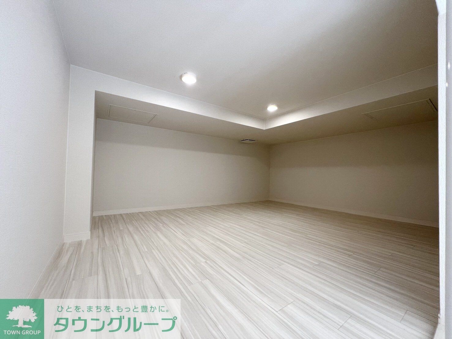 物件内観写真12　(収納)