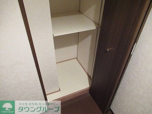 収納(廊下収納)