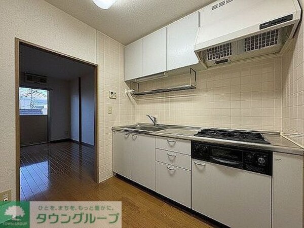 キッチン(キッチン ※同タイプ別部屋前回募集時2023.11撮影)