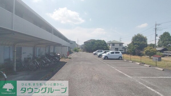 駐車場(駐車場)
