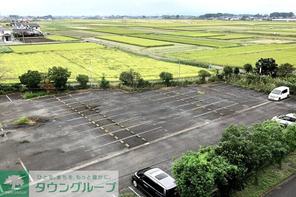駐車場(駐車場)