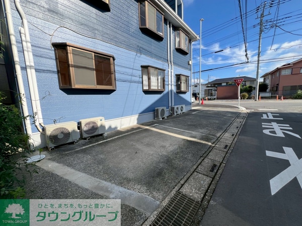 駐車場(駐車場)
