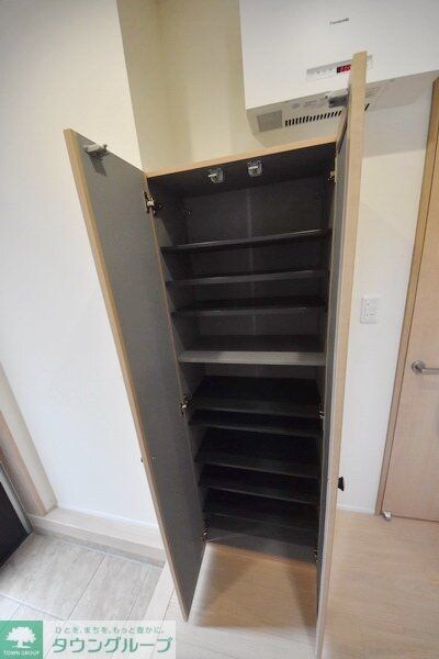 物件内観写真7　(収納)