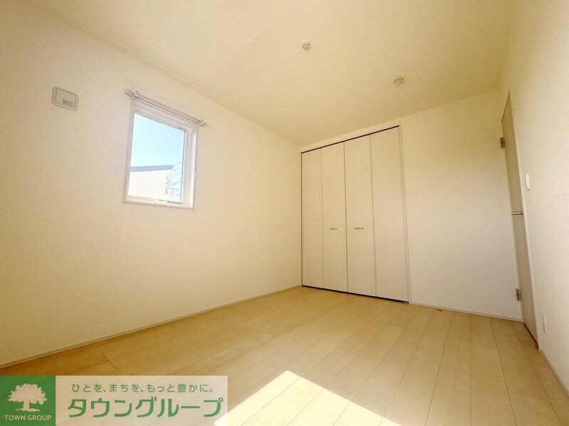 物件内観写真19　(リビング/居室)