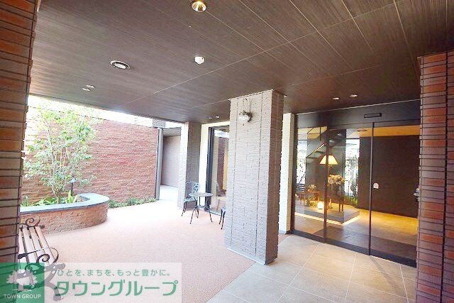 物件内観写真13　(エントランス)