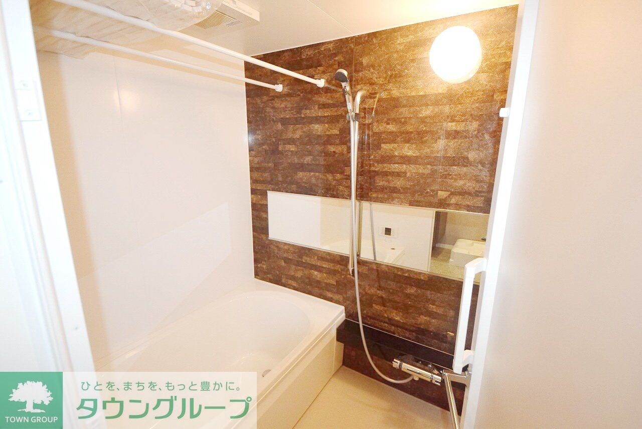 物件内観写真5　(収納)