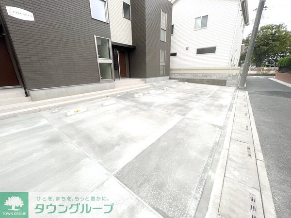 駐車場(駐車場)