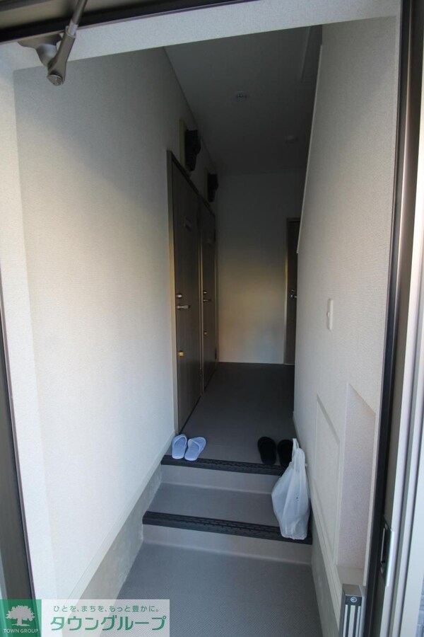 玄関(バルコニー)