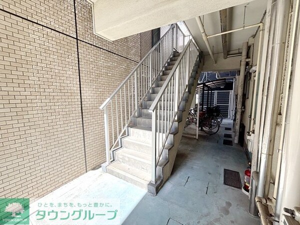 エントランス(庭)