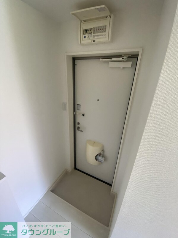 玄関(設備)