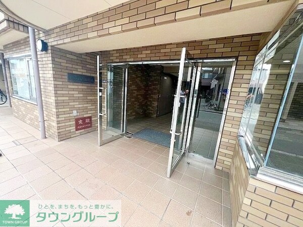 エントランス(エントランス)