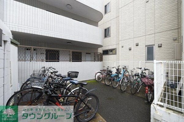 駐車場(駐輪場)