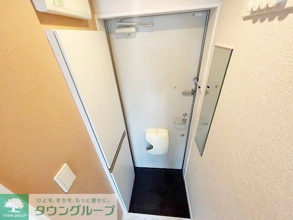 玄関(設備)