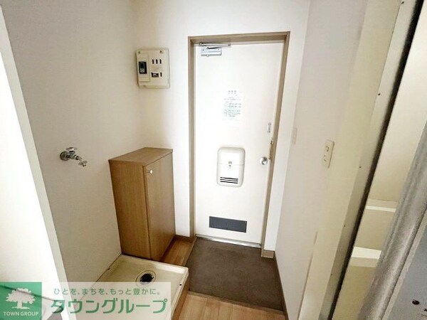 玄関(設備)