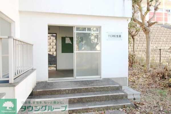 エントランス(エントランス)