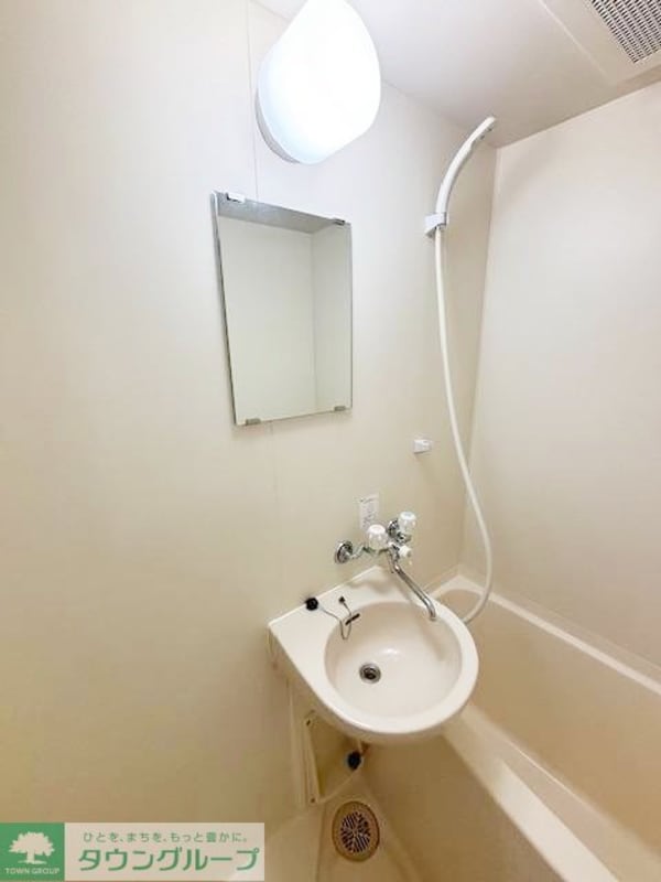 洗面(バス／シャワールーム等)