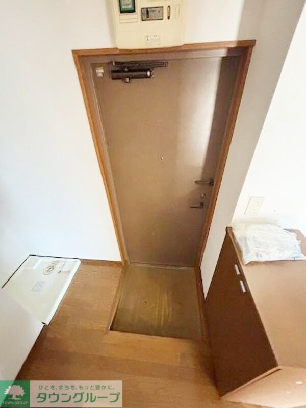 玄関(設備)