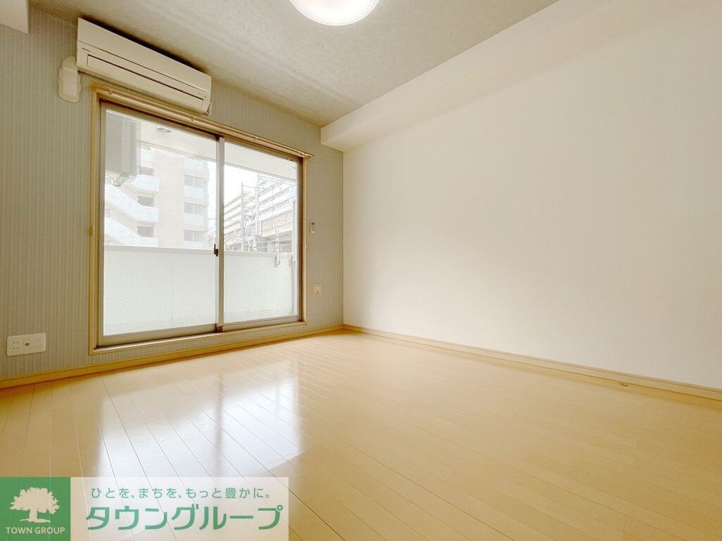 物件内観写真21　(リビング/居室)