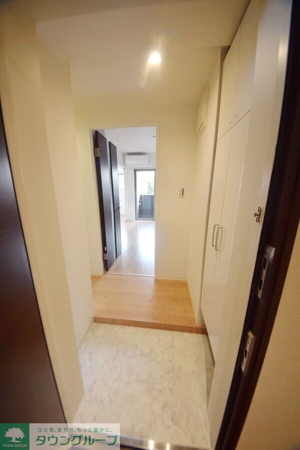 玄関(★同管理会社参考写真です★)