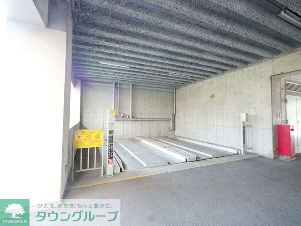 駐車場(駐車場)