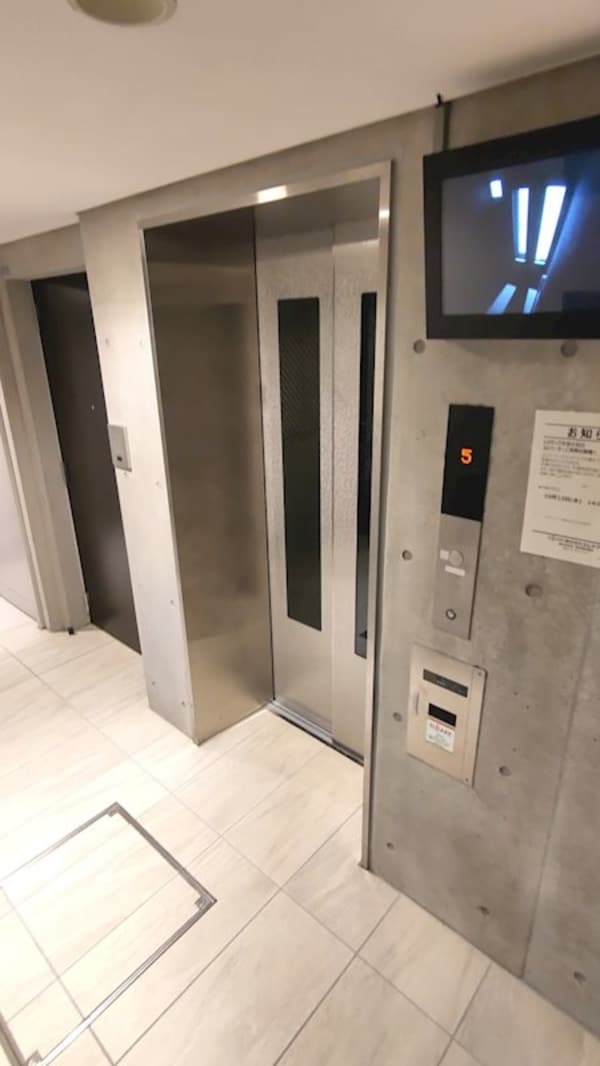 設備(エントランス)