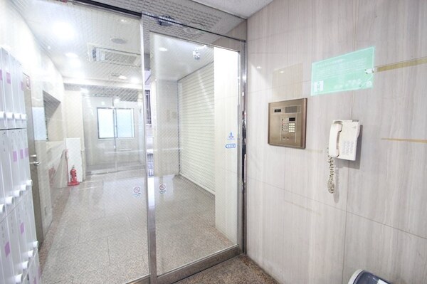 エントランス(エントランス)