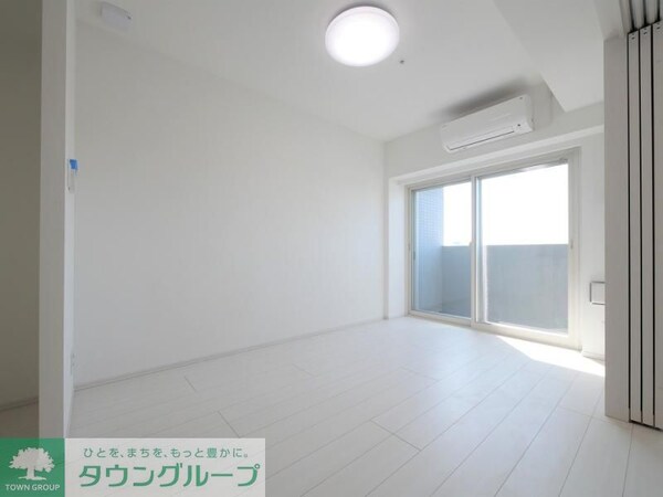 リビング・居室(お問合せは(株)タウンハウジングレジデンス事業部　赤坂店・…)