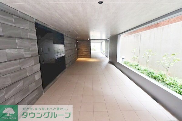 エントランス(内見の予約先はタウンハウジング池袋東口店になります★★)