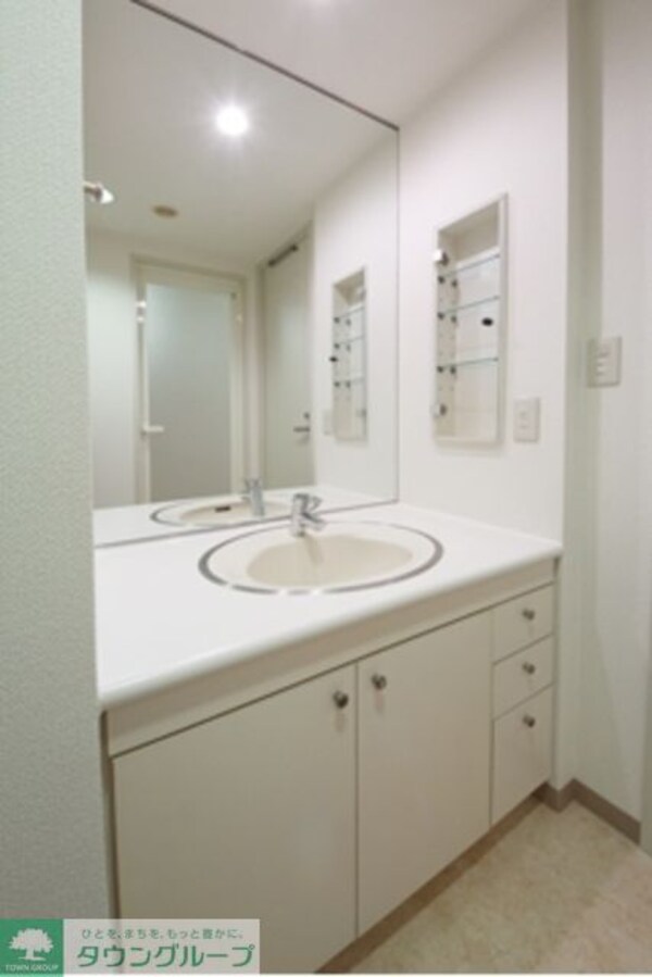 洗面(※写真は同タイプ住戸です。)